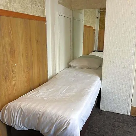 Flex-inn Hotel 2*